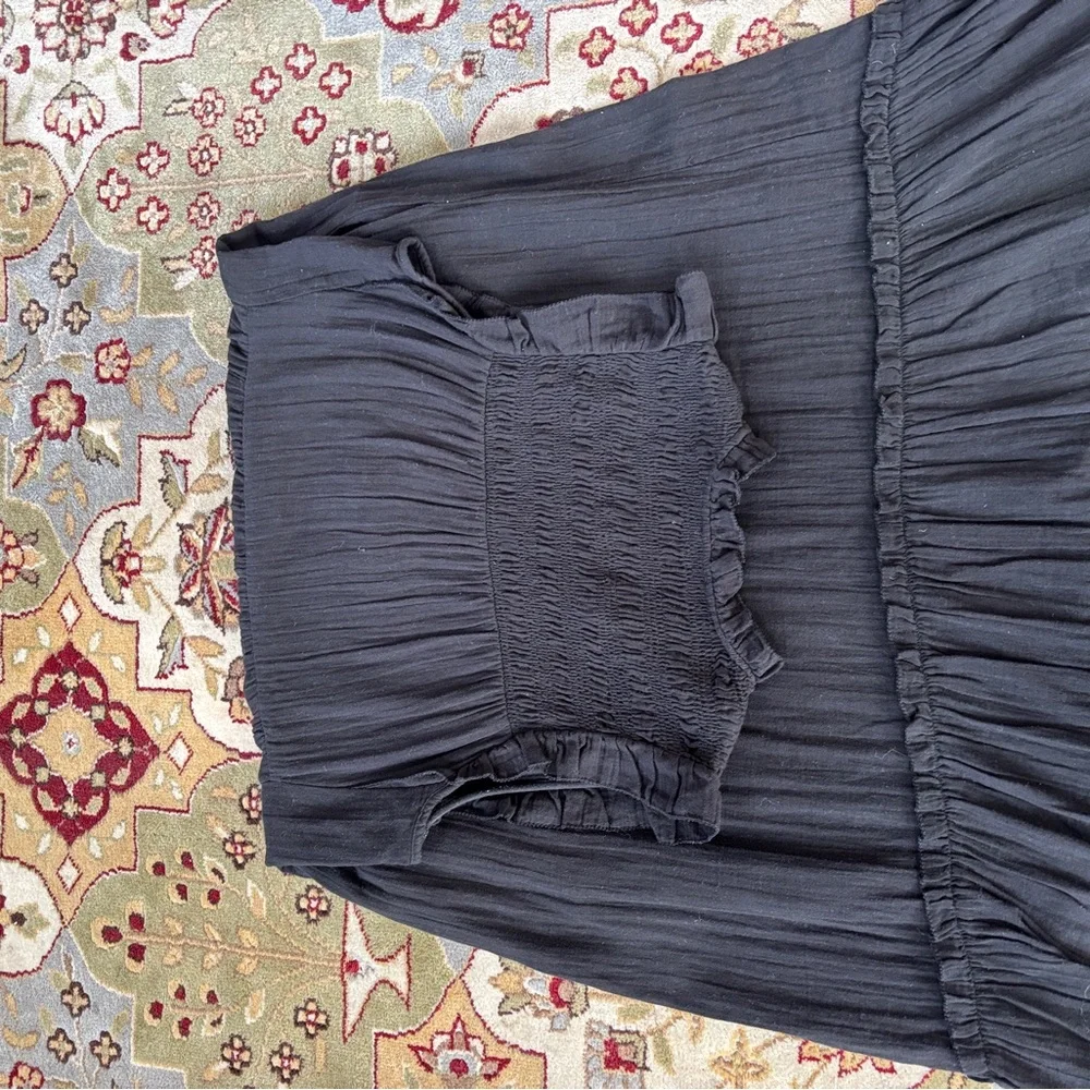 Chic Black Sleeveless Maxi Dress - Picture 4 of 5